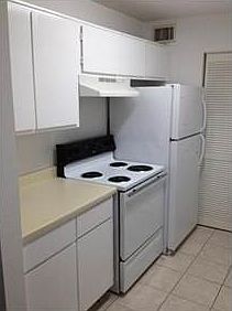3rd image of 4088 NW 88th Ave APT 404