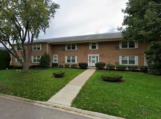 162 S Walton St UNIT R-2F, Barrington, IL 60010
