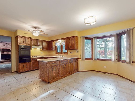 2nd image of 13648 83rd Ct