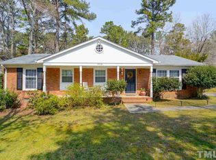 1913 Fountain Ridge Rd, Chapel Hill, NC 27517