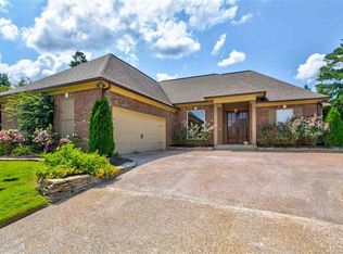 148 Willow Crest Cir, Brandon, MS 39047