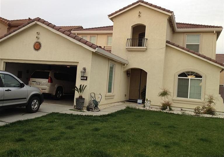 2nd image of 935 Montelena Ct
