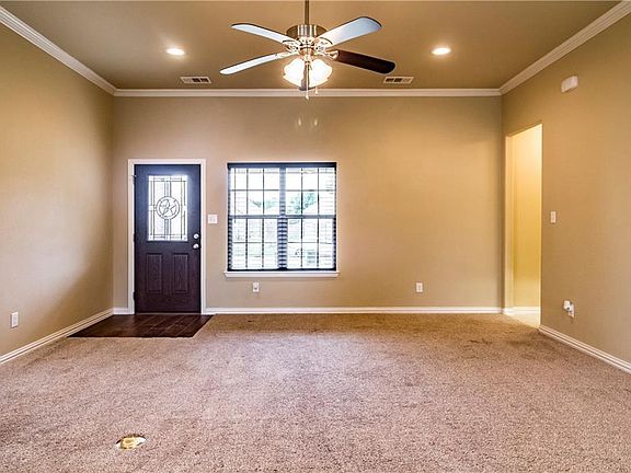 2nd image of 324 Valley Dr