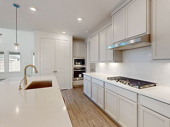5th image of 21710 Laggan Cliff Ln