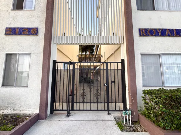 2126 W 182nd St #6, Torrance, CA 90504