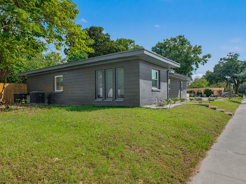 1701 Rogero Rd #1709