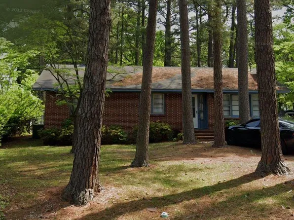 420 Oakdale Rd, Rocky Mount, NC 27804