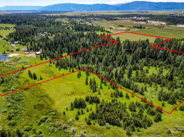 13896 Hollenbeak Way, McCall, ID 83638