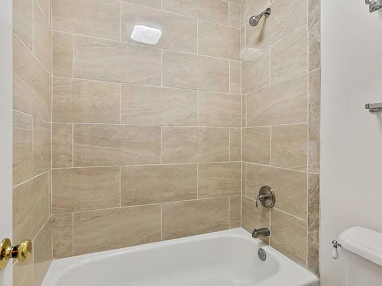 7008 Sherwood Rd #36 — Photo 31