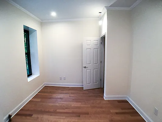 Rented by Francine Realty | media 20