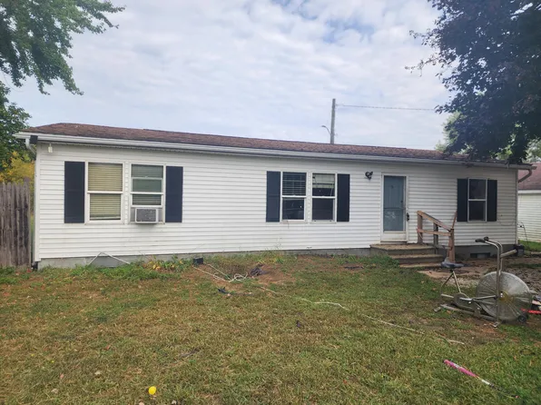 18390 State Line Rd, Edwardsburg, MI 49112