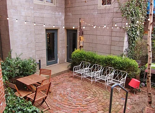 1819 Sarah St #2 — Photo 41