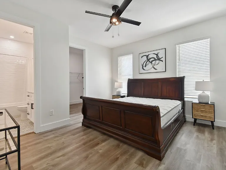 121 E Warren Ave #4 — Photo 11