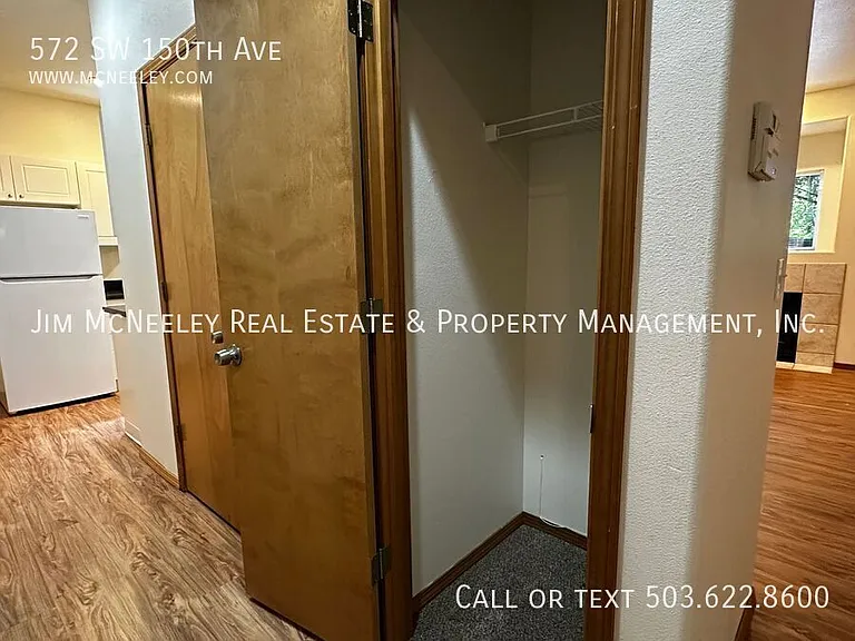 572 SW 150th Ave — Photo 16
