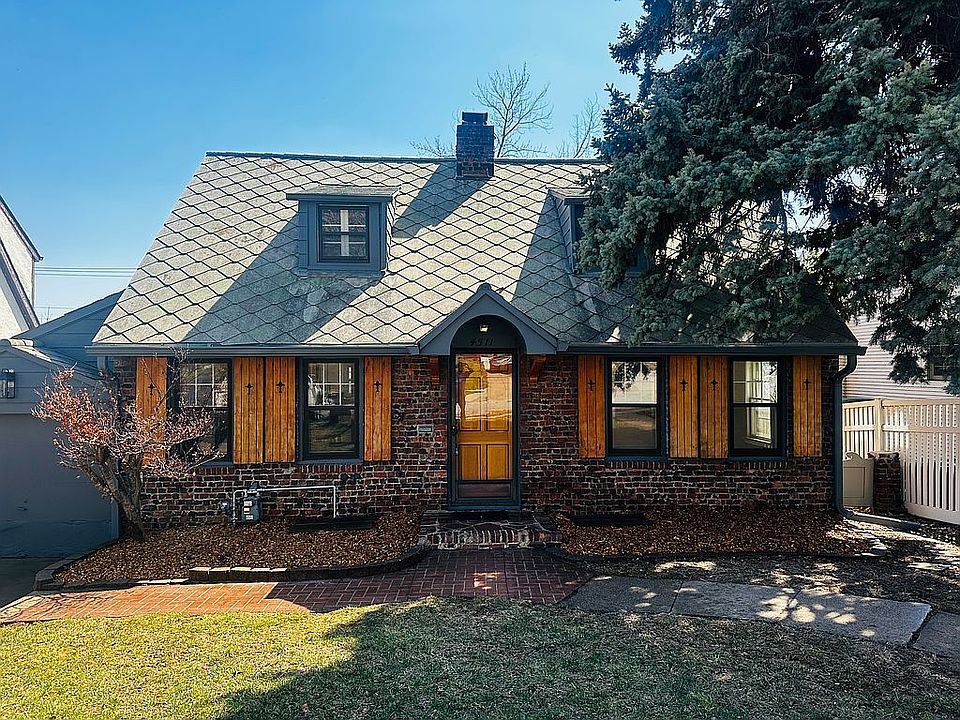 Front of house