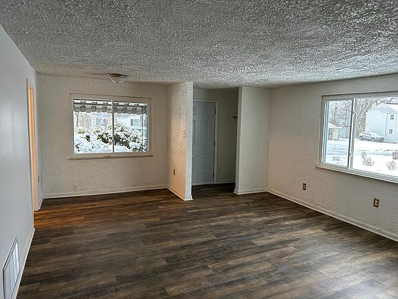 5th image of 2934 Revels Ave