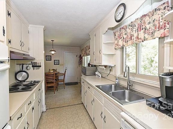4th image of 8944 McClure Cir
