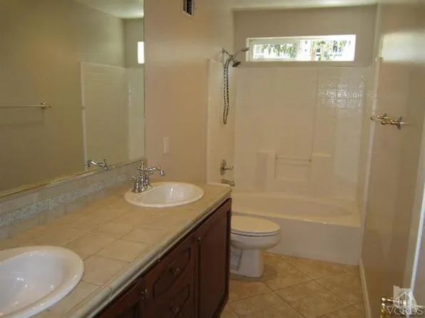 167 Midbury Hill Rd #B, Newbury Park, CA 91320
