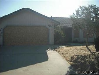 2nd image of 2528 Peppertree Dr