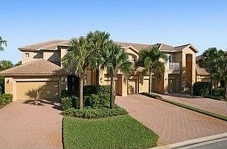 1st image of 10362 Autumn Breeze Dr APT 102