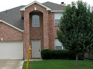 13729 Lost Spurs Rd, Roanoke, TX 76262