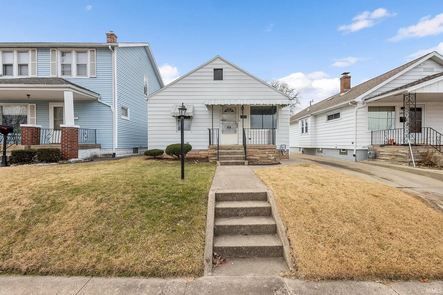 2205 Franklin St photo 1