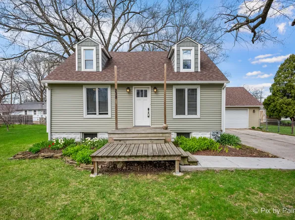 238 Keck Ave, Aurora, IL 60505