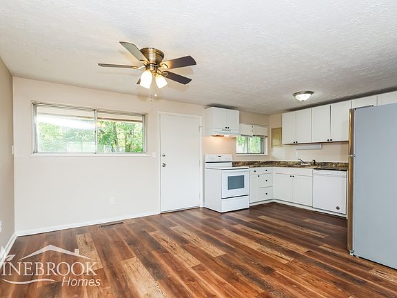 5th image of 2630 Bushwick Dr