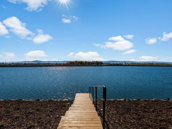 16559 Barnett St, Lathrop, CA 95330