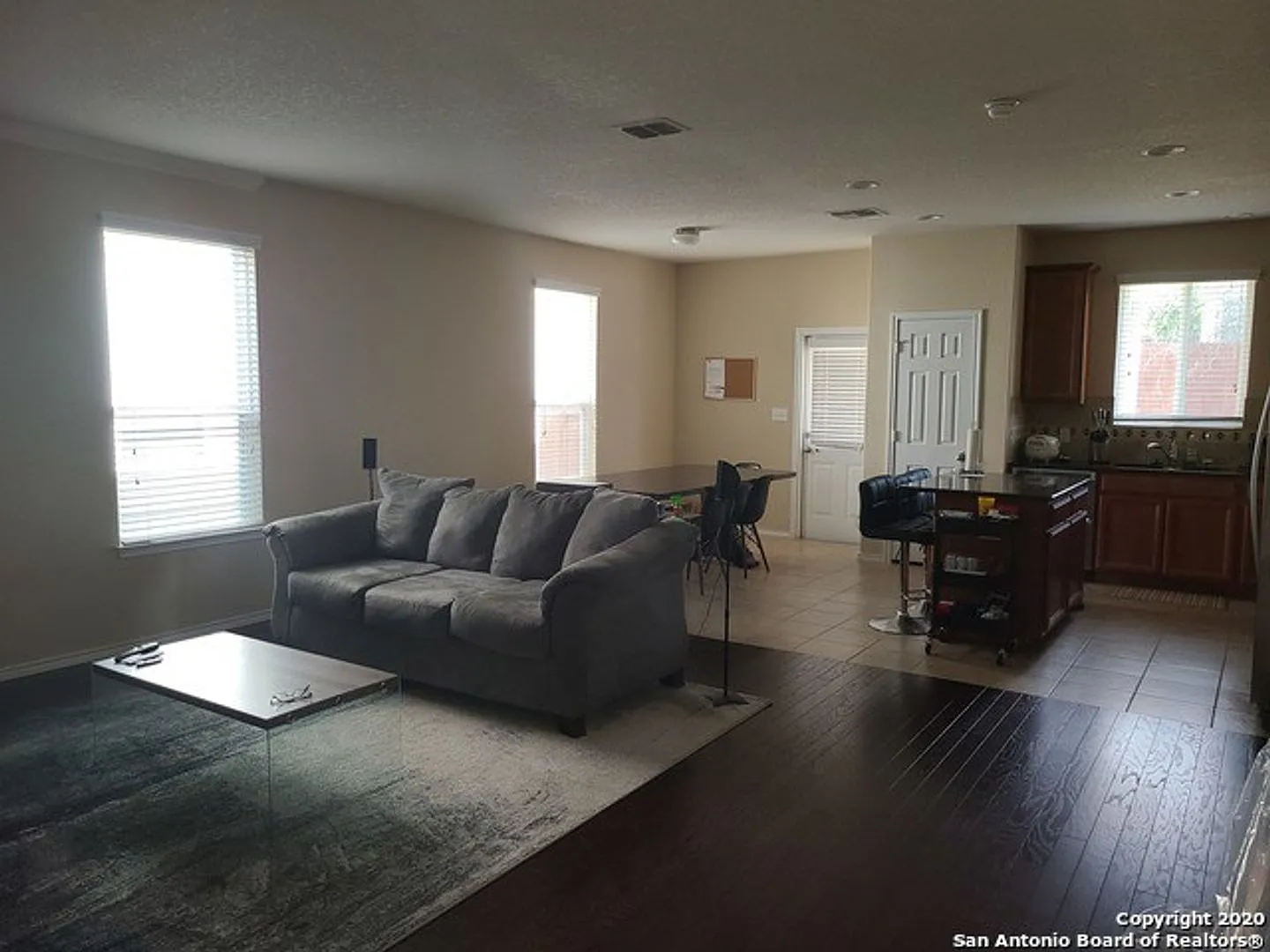 4 Bedroom w/Office & Gameroom! — Photo 4