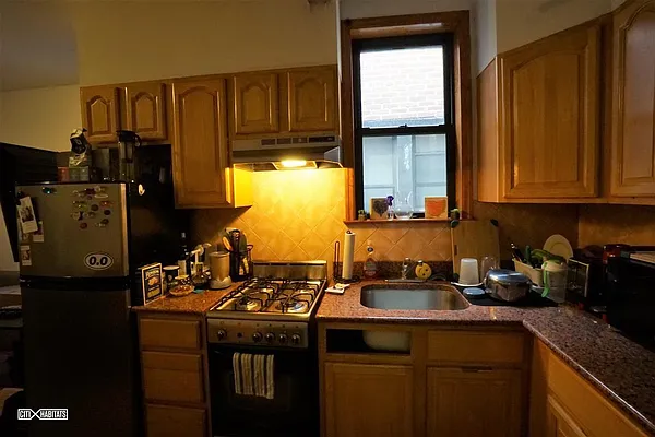 Rented by Citi Habitats | media 9