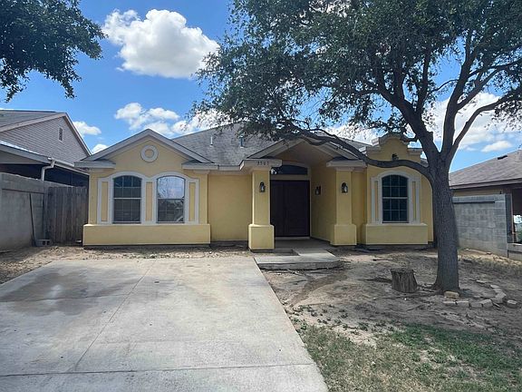 2nd image of 3503 Cuatro Vientos Dr