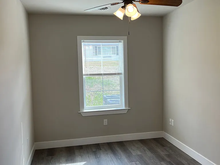 Salem Run Apartments Phase 2 — Photo 12