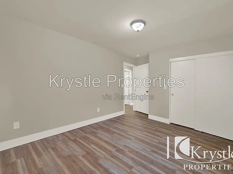 314 Marin St — Photo 16