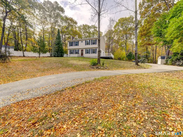 92 Brooklyn Road, Canterbury, CT 06331