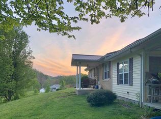 919 Ball Rd, Manchester, KY 40962