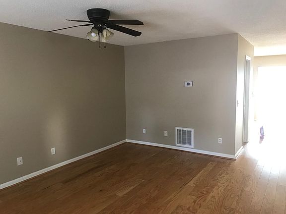5th image of 2350 Avalon Woods Dr
