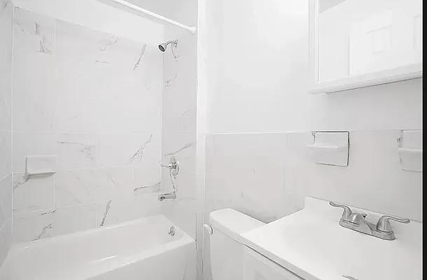 Rented by Avenues Real Estate | media 8