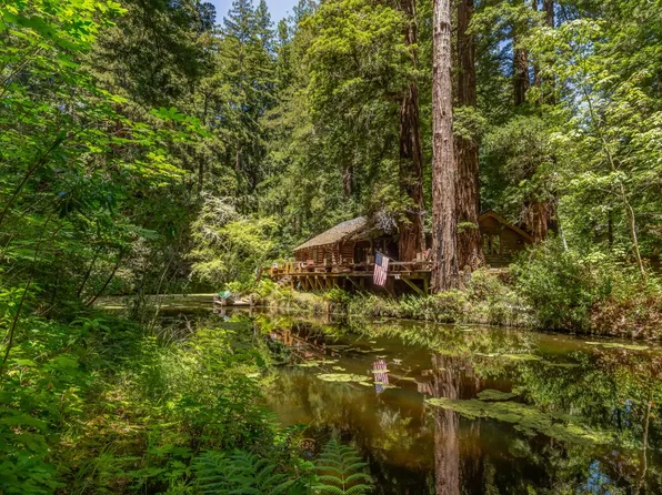 1900 Bear Gulch Rd, San Gregorio, CA 94074
