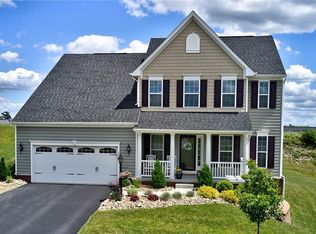 138 Saddle Ridge Dr, Oakdale, PA 15071