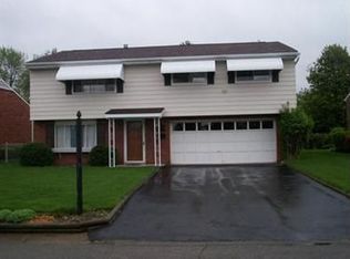 1413 Chaplin St, Conway, PA 15027