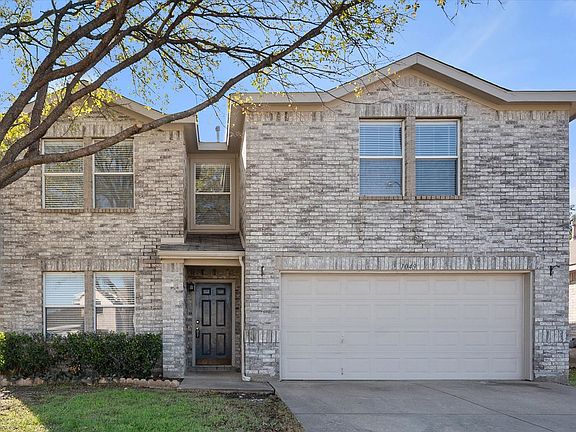 2nd image of 1049 Triple Crown Dr