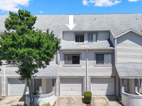 9479 Tara Cay Ct, Largo, FL 33776