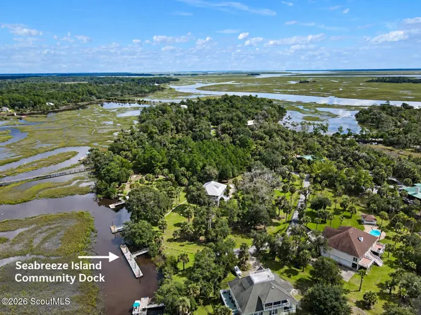 13 Seabreeze Dr SE, Darien, GA 31305