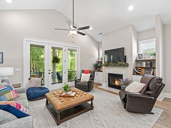 5th image of 114 Herty Dr