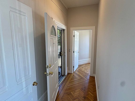 3rd image of 1840 90th Ave
