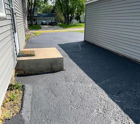5th image of 117R Bluwood Ave