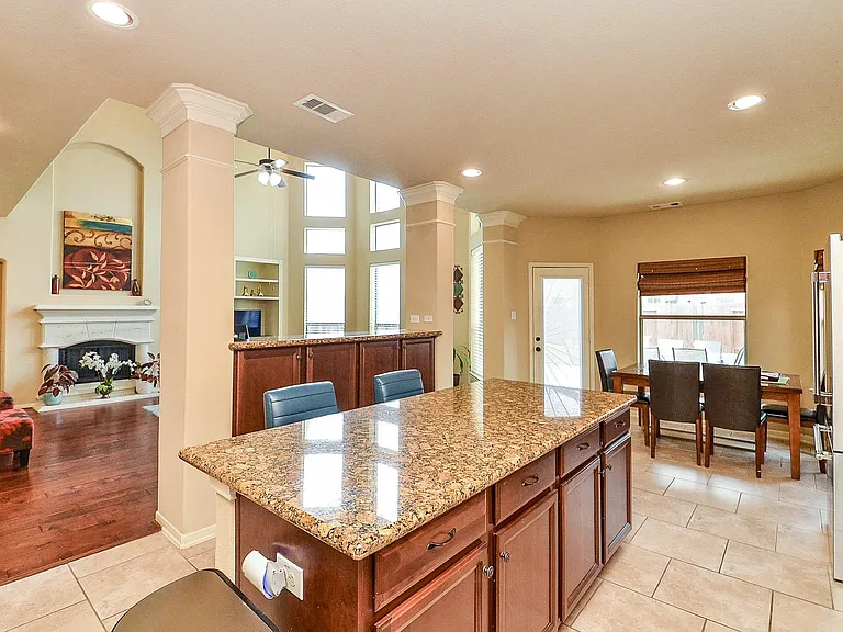 26711 Eagle Park Ln — Photo 17