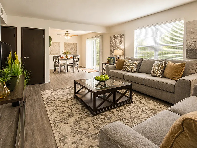 Grouse Run Apartments — Photo 31