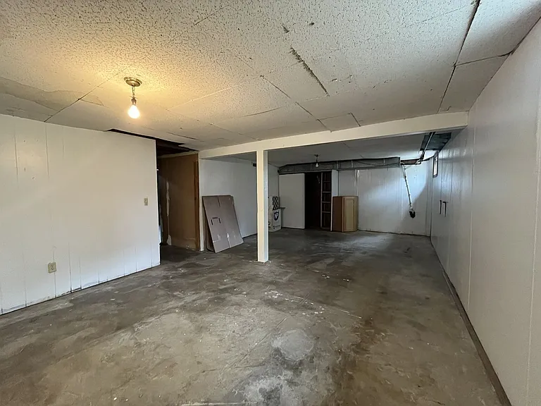 13208 NE Glisan St — Photo 40